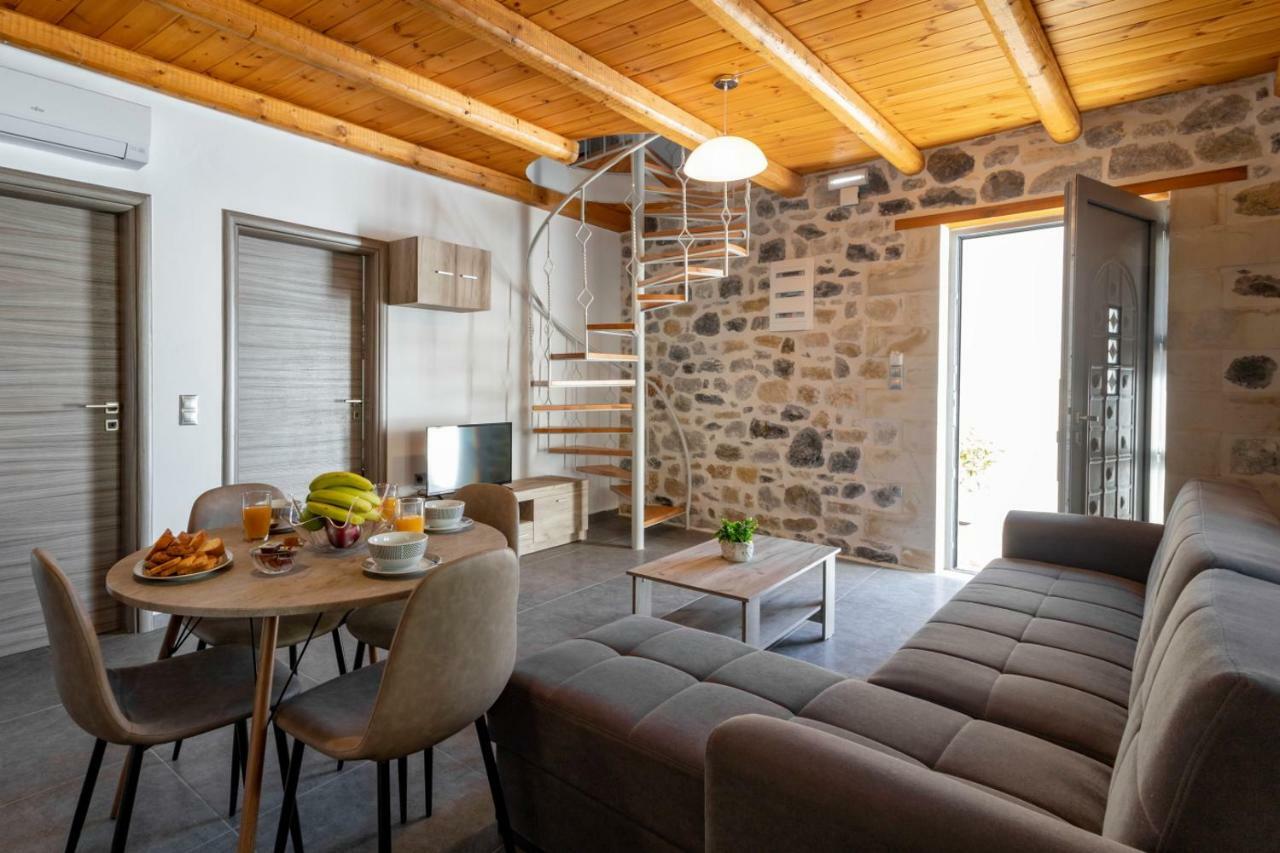 Marilena Natural Stone House, By Hellocrete Pigí エクステリア 写真